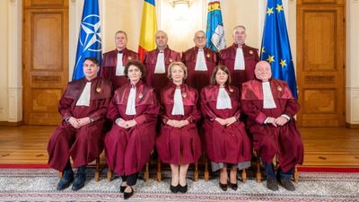Legea pensiilor speciale este constituțională. Cine câștigă „războiul de uzură” și miza celor 231 de milioane de euro